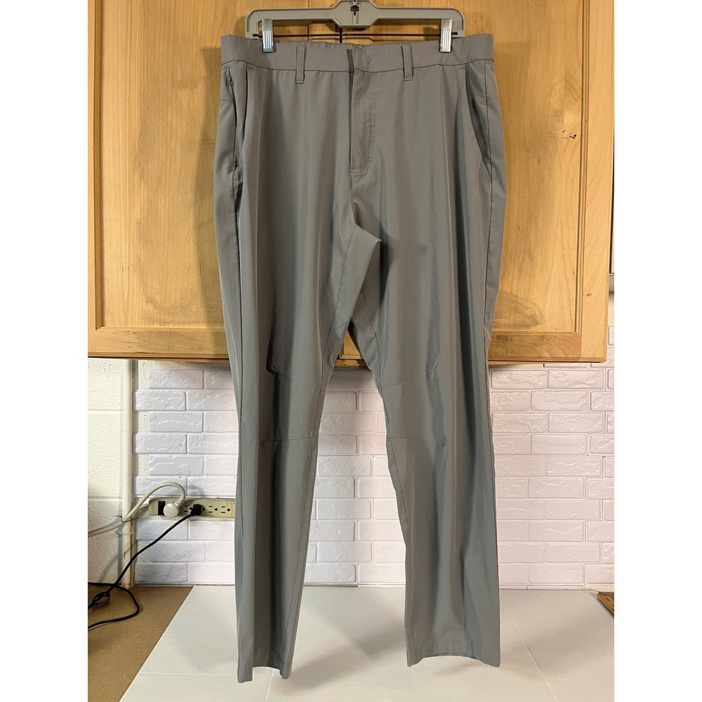 Fabletics The One Pant Mens 35x32 Grey Excellent Straight Leg Performance Golf‎